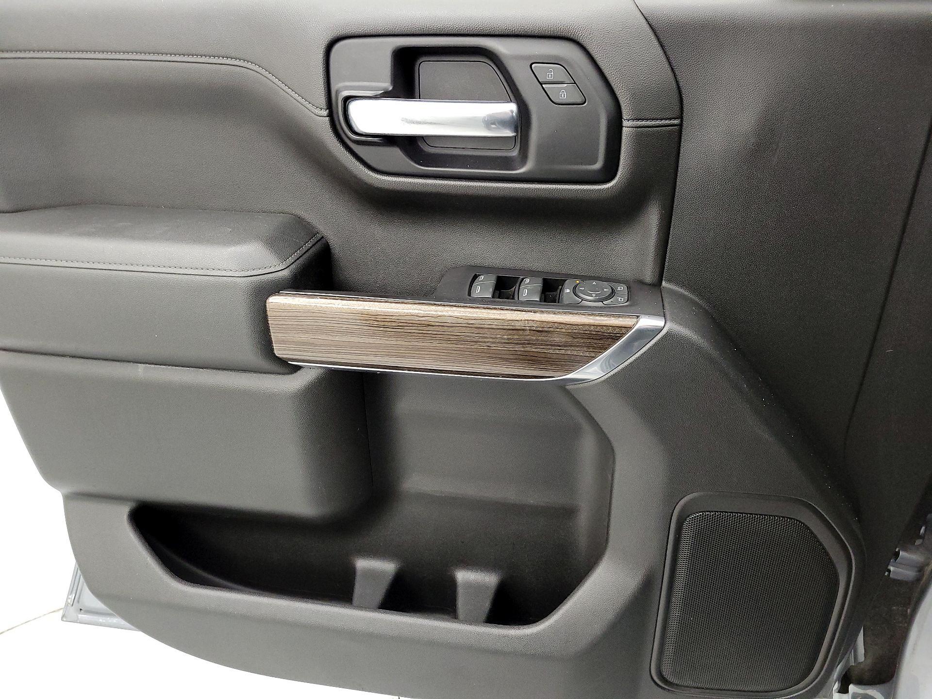 Thumbnail: 2019 Chevrolet Silverado 1500 - 12