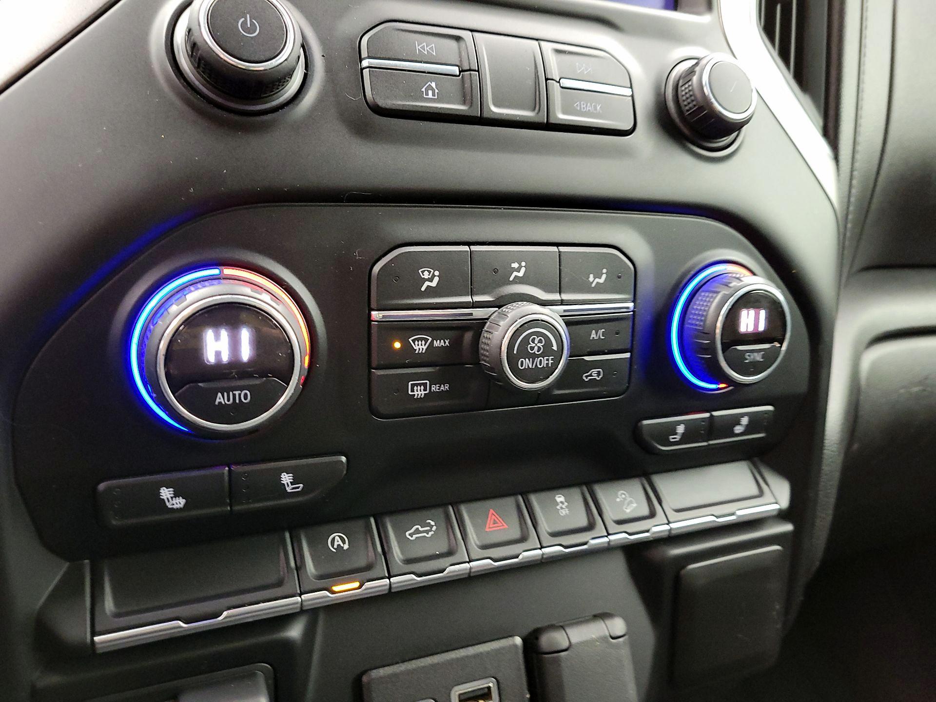 Thumbnail: 2019 Chevrolet Silverado 1500 - 16