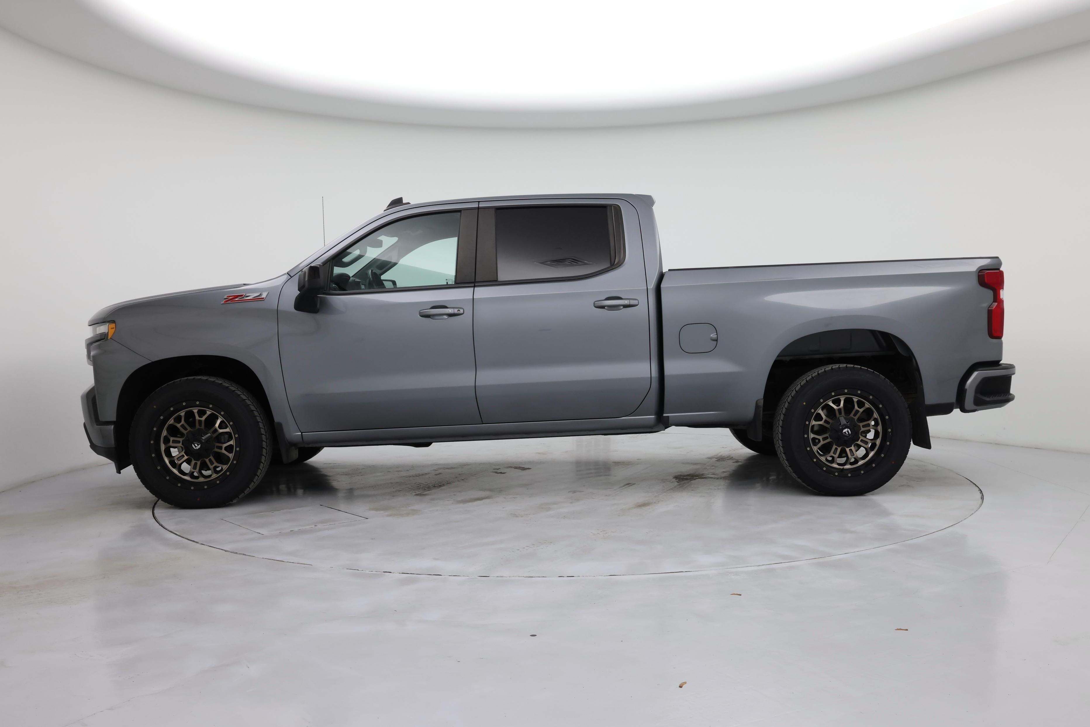 Thumbnail: 2019 Chevrolet Silverado 1500 - 3