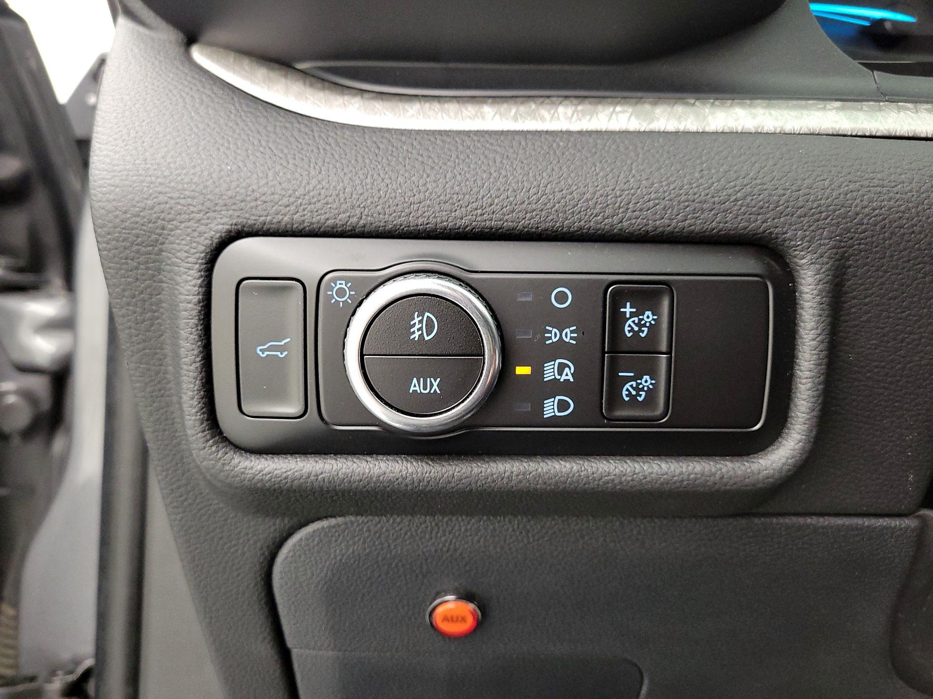 Thumbnail: 2023 Ford Explorer - 13