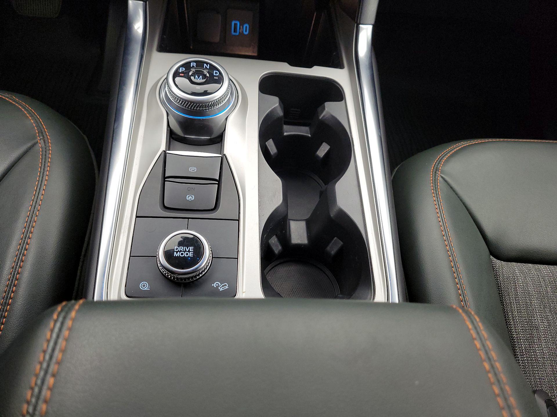 Thumbnail: 2023 Ford Explorer - 18