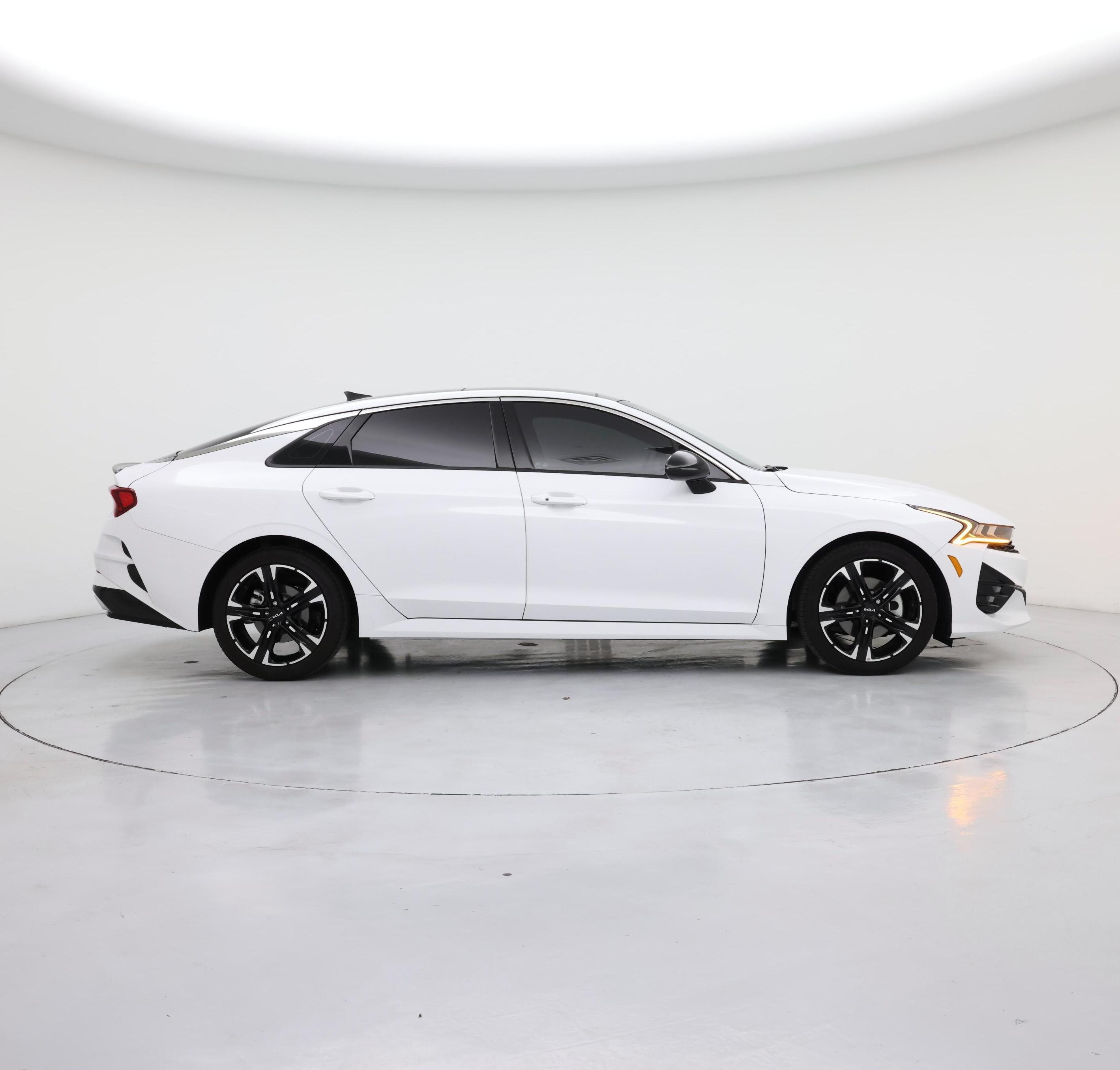 Thumbnail: 2023 Kia K5 - 7