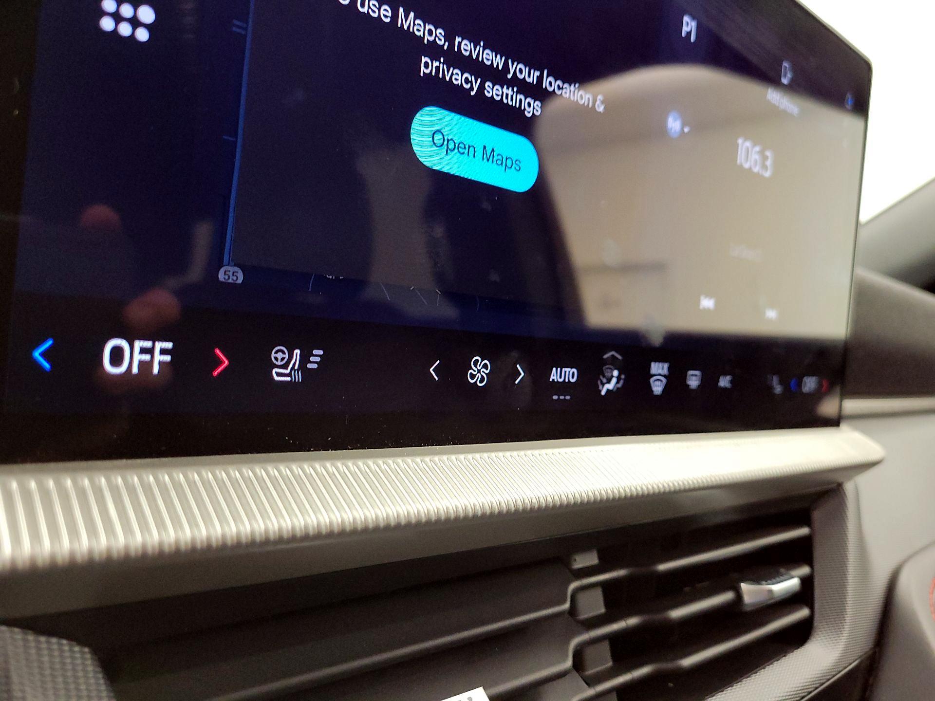 Thumbnail: 2025 Ford Explorer - 17