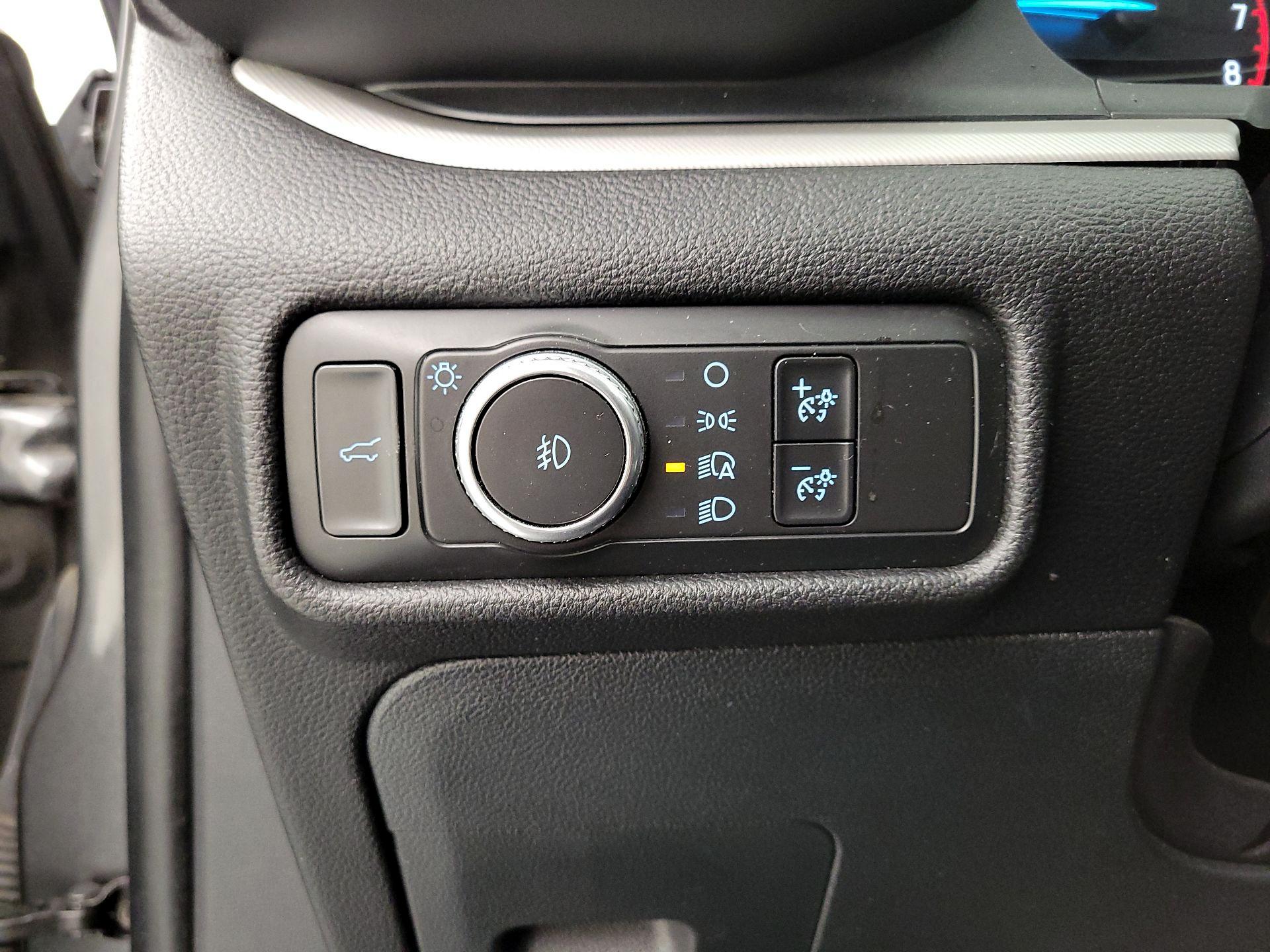 Thumbnail: 2020 Ford Explorer - 13