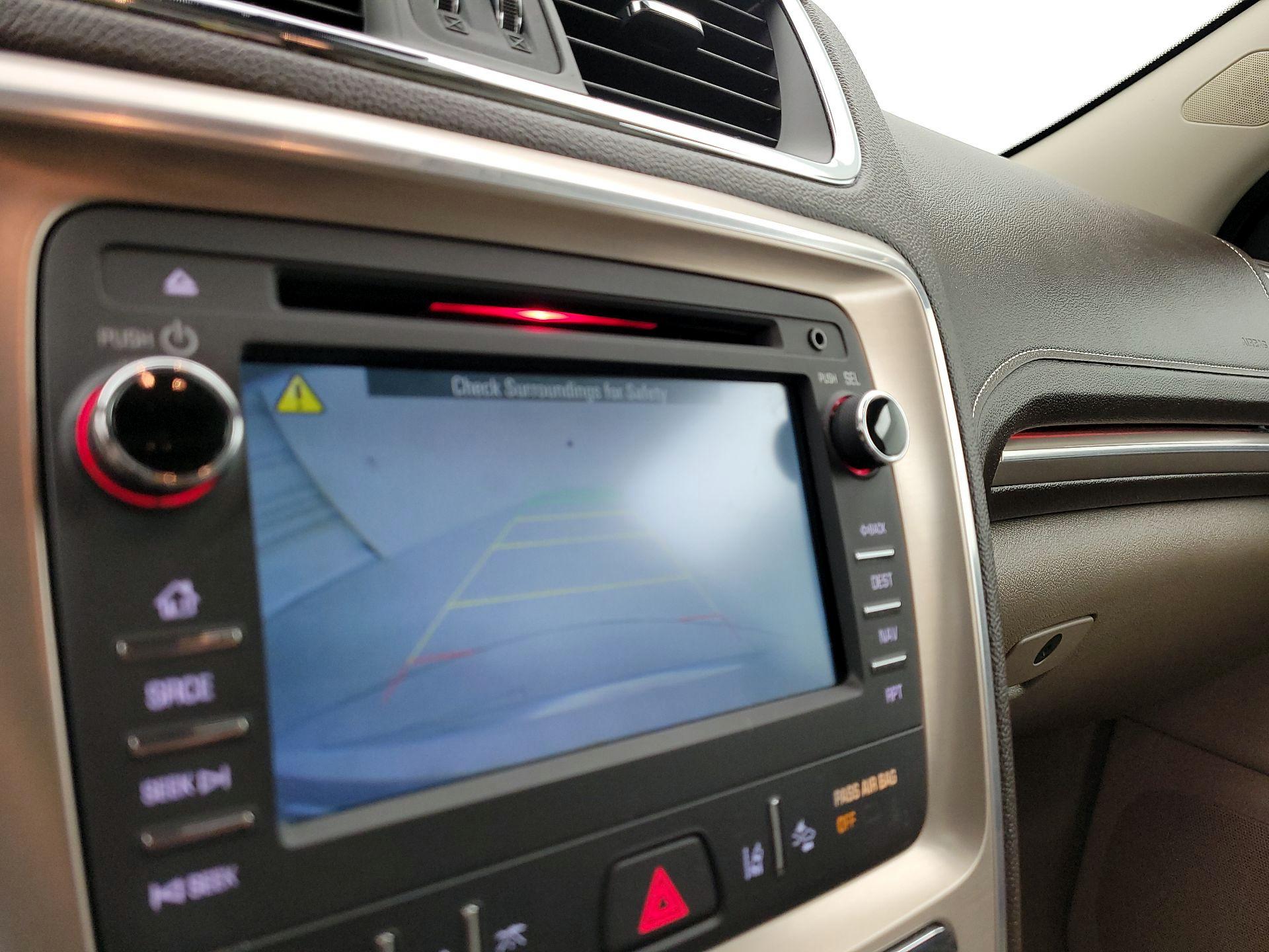 Thumbnail: 2016 GMC Acadia - 14