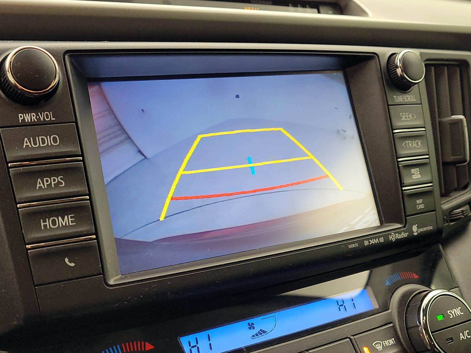 Thumbnail: 2018 Toyota RAV4 - 15