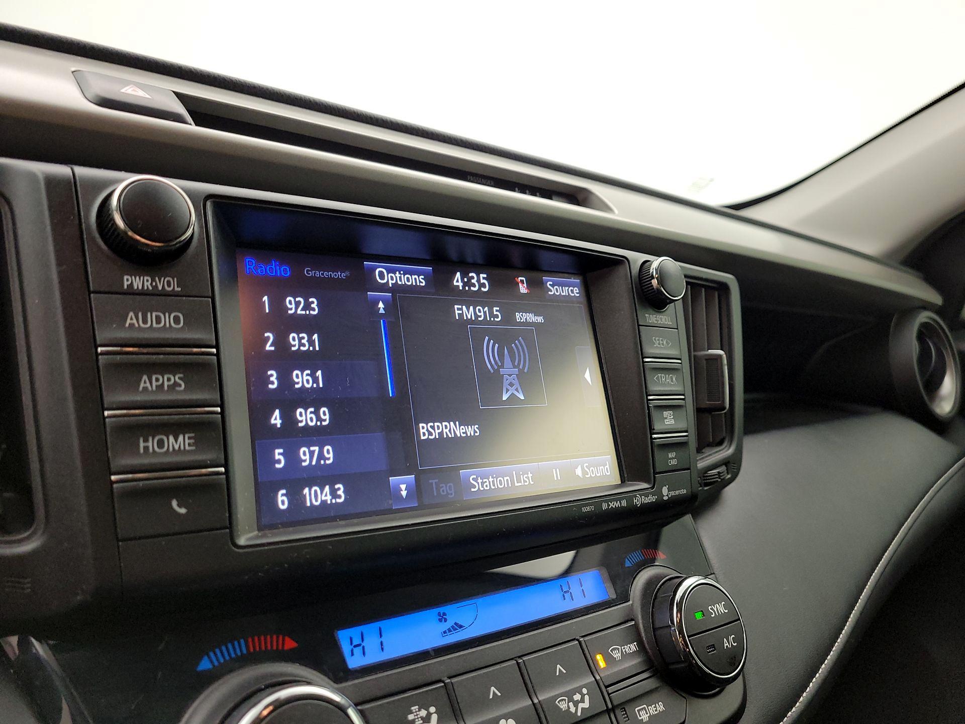 Thumbnail: 2018 Toyota RAV4 - 16