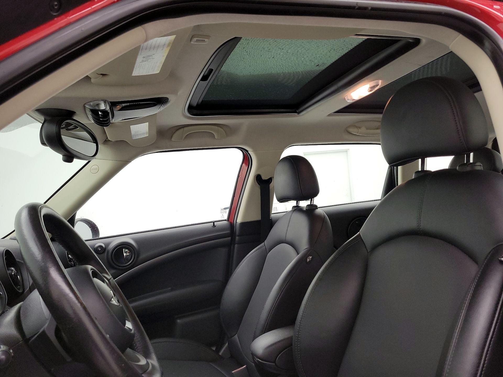 Thumbnail: 2015 MINI Cooper Countryman - 17