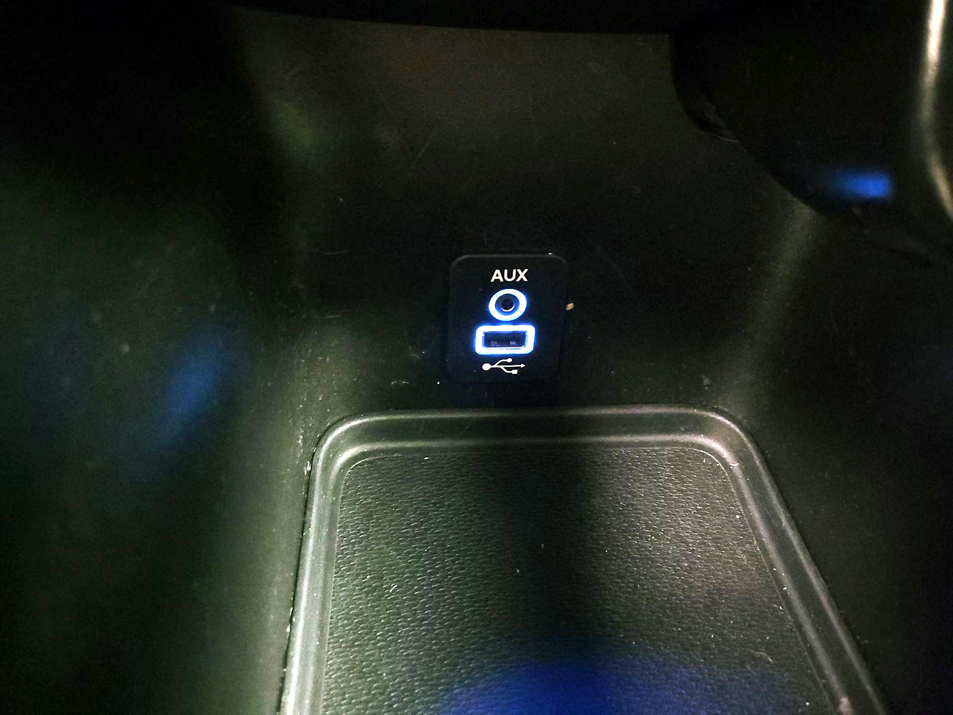 Thumbnail: 2017 Dodge Journey - 17