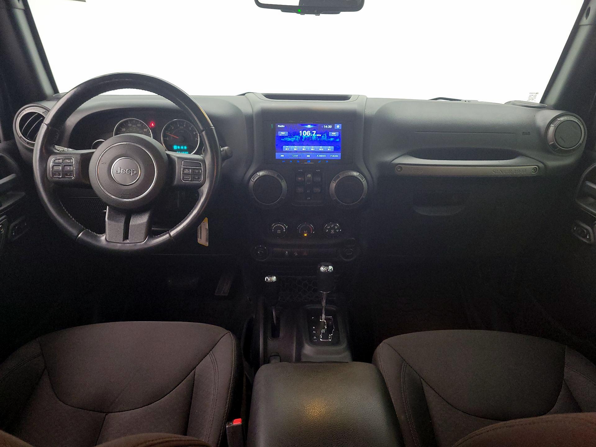 Thumbnail: 2017 Jeep Wrangler - 9