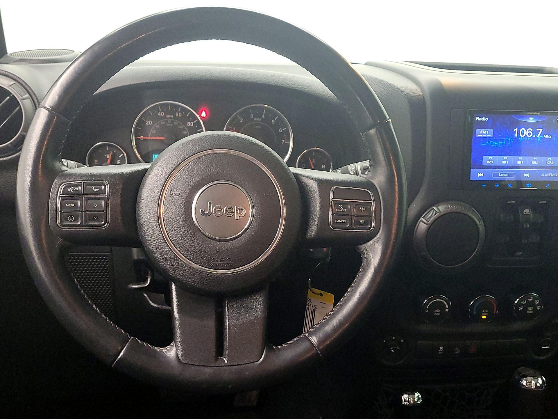 Thumbnail: 2017 Jeep Wrangler - 10