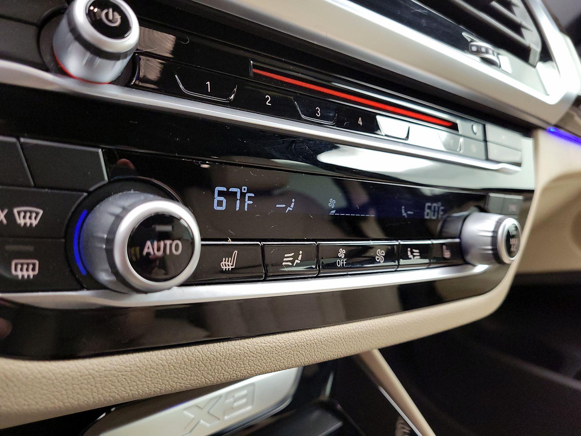 Thumbnail: 2019 BMW X3 - 17