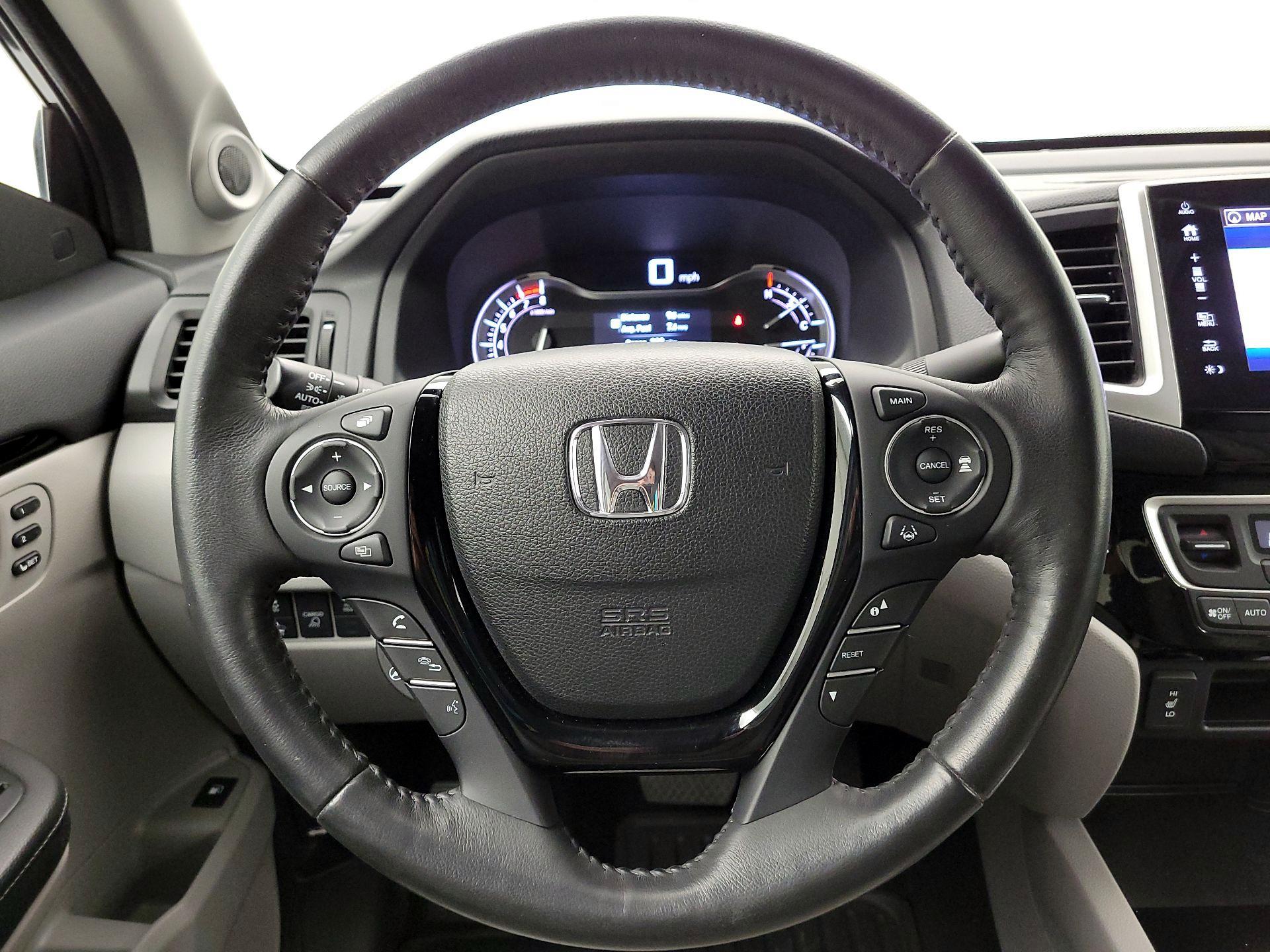 Thumbnail: 2019 Honda Ridgeline - 10