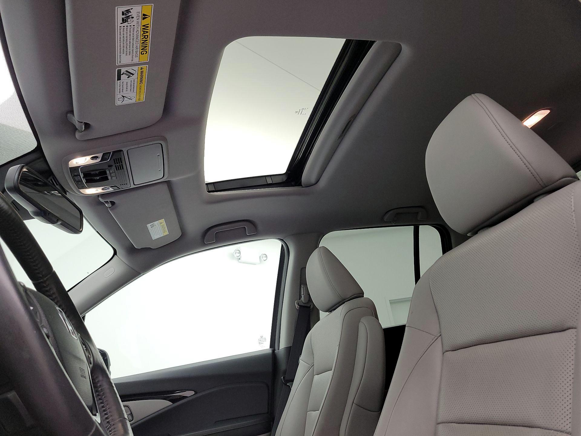 Thumbnail: 2019 Honda Ridgeline - 20