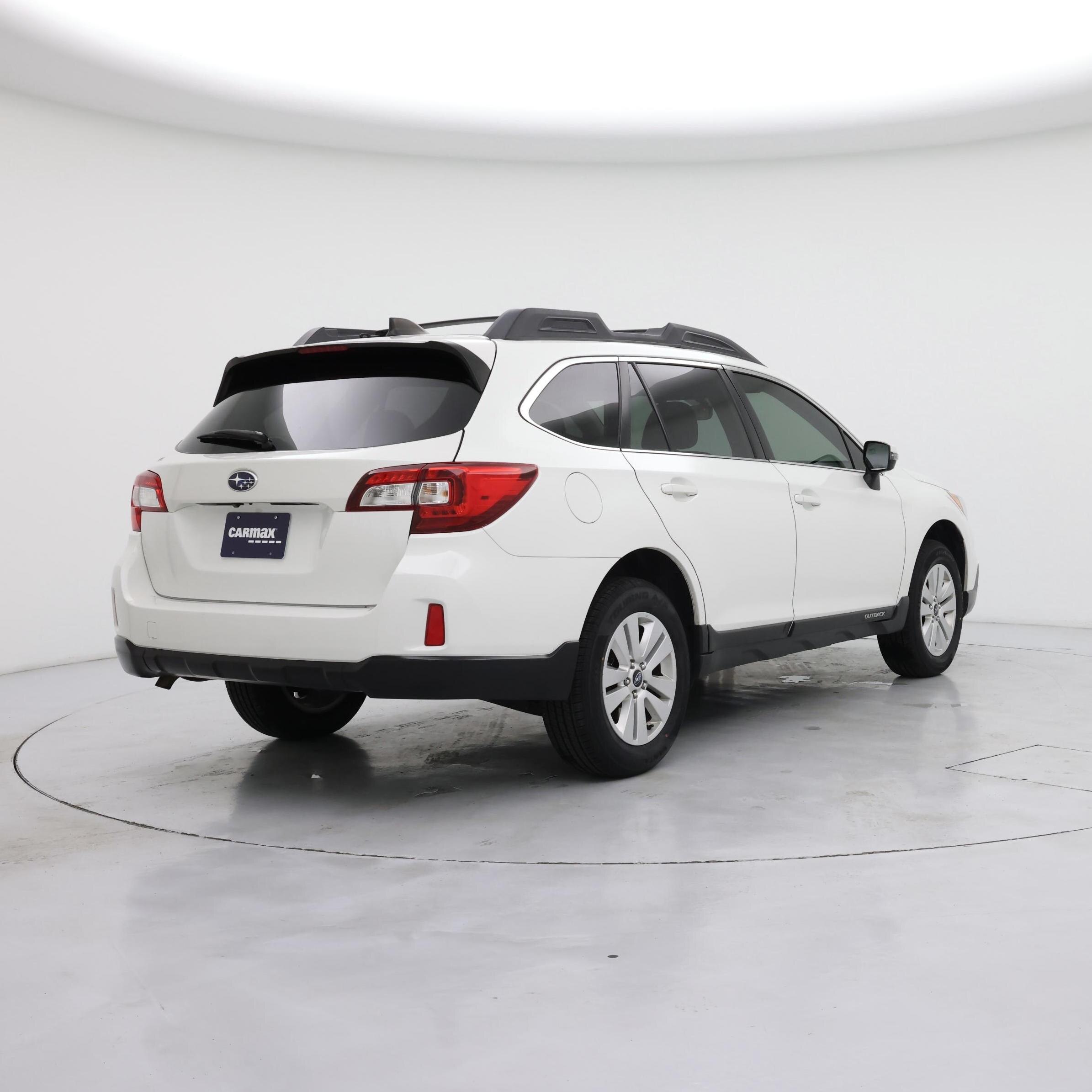 Thumbnail: 2017 Subaru Outback - 8