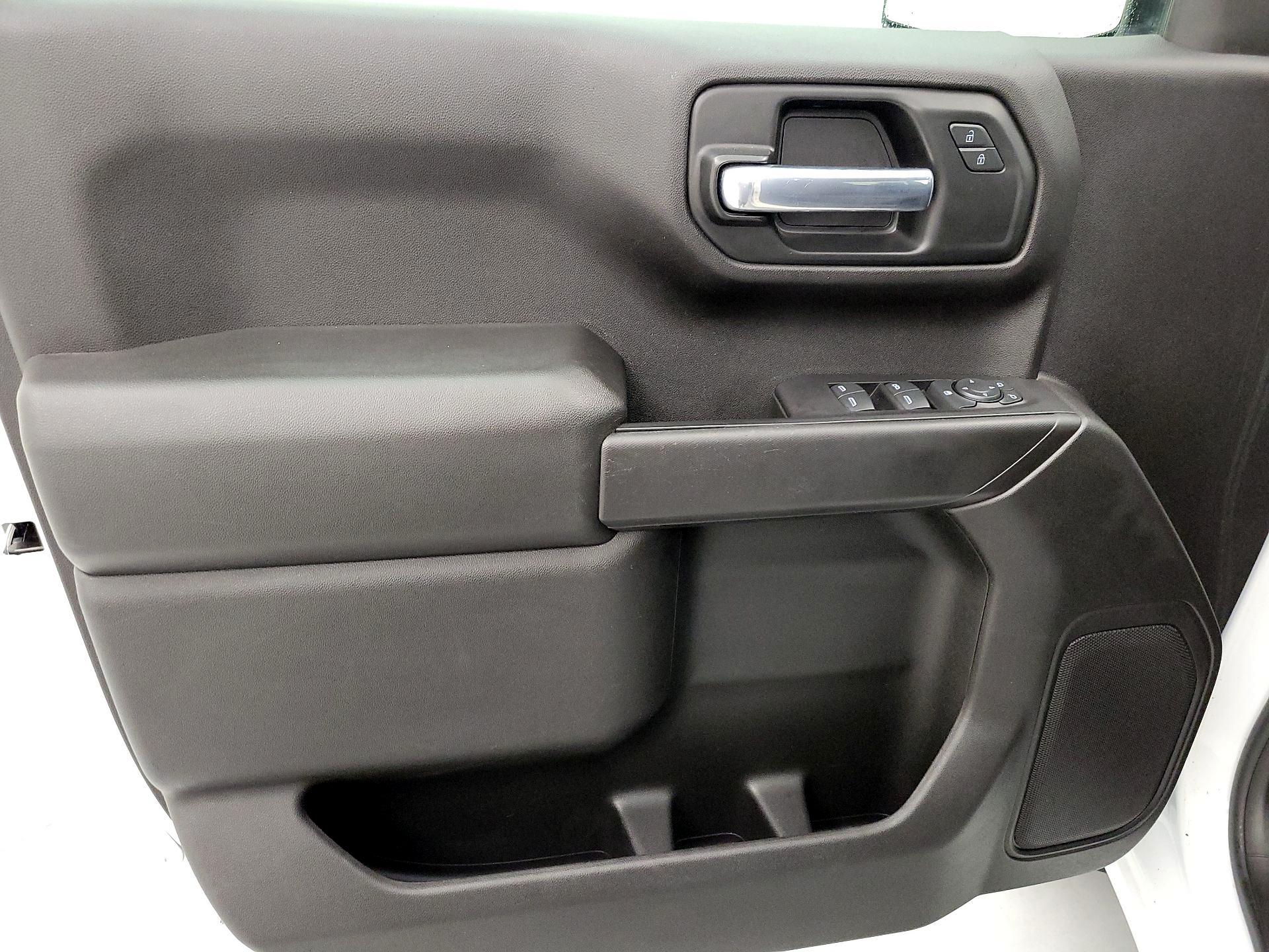 Thumbnail: 2021 Chevrolet Silverado 1500 - 12