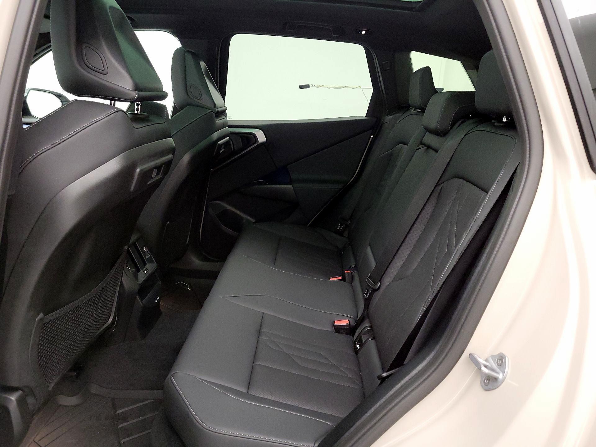 Thumbnail: 2025 BMW X3 - 20