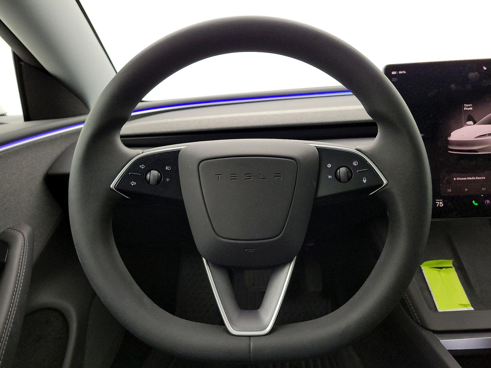 Thumbnail: 2025 Tesla Model 3 - 10