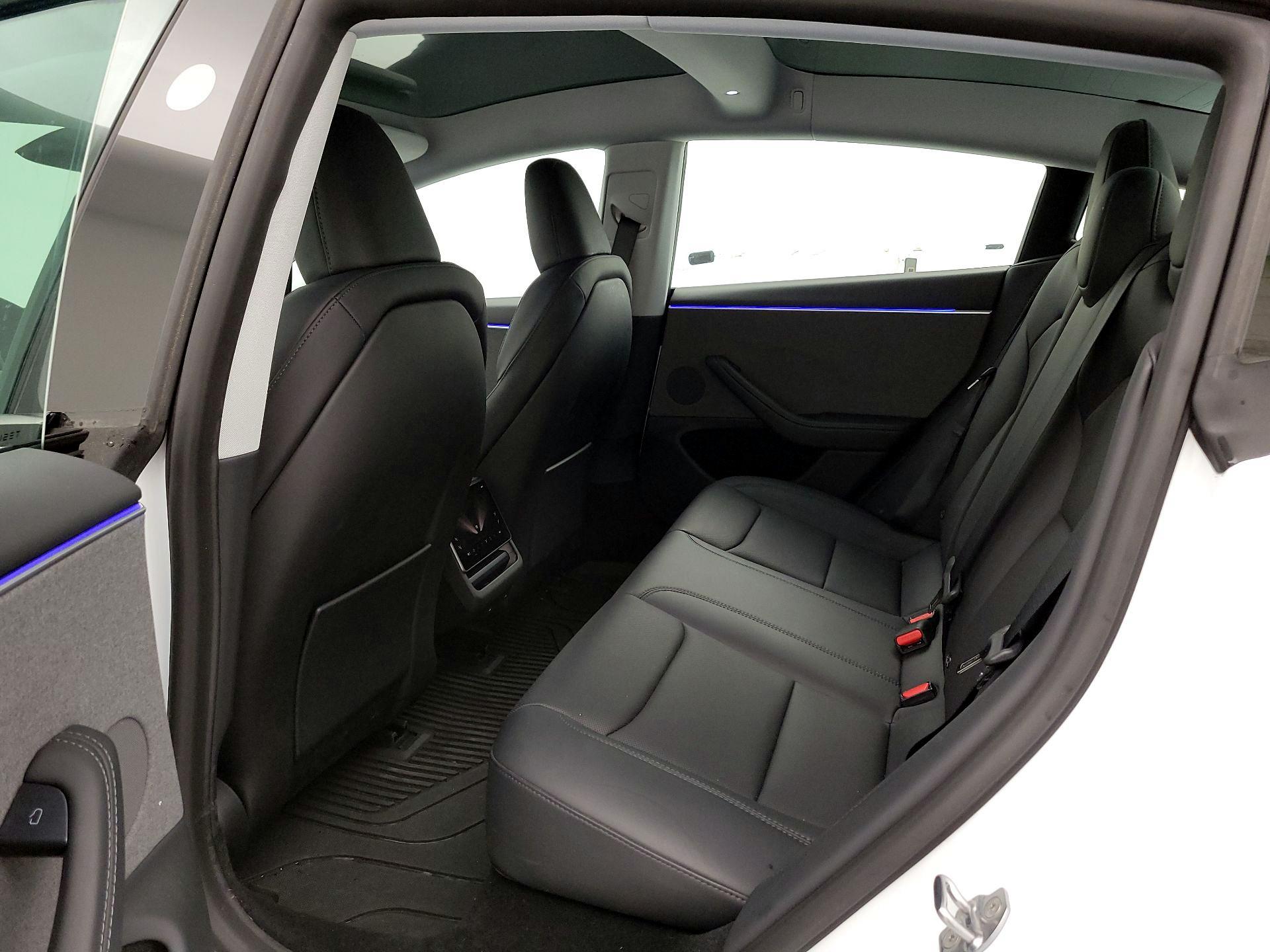 Thumbnail: 2025 Tesla Model 3 - 20