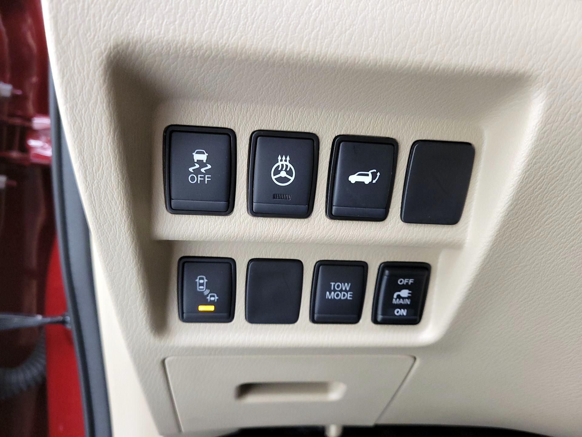 Thumbnail: 2020 Nissan Pathfinder - 13