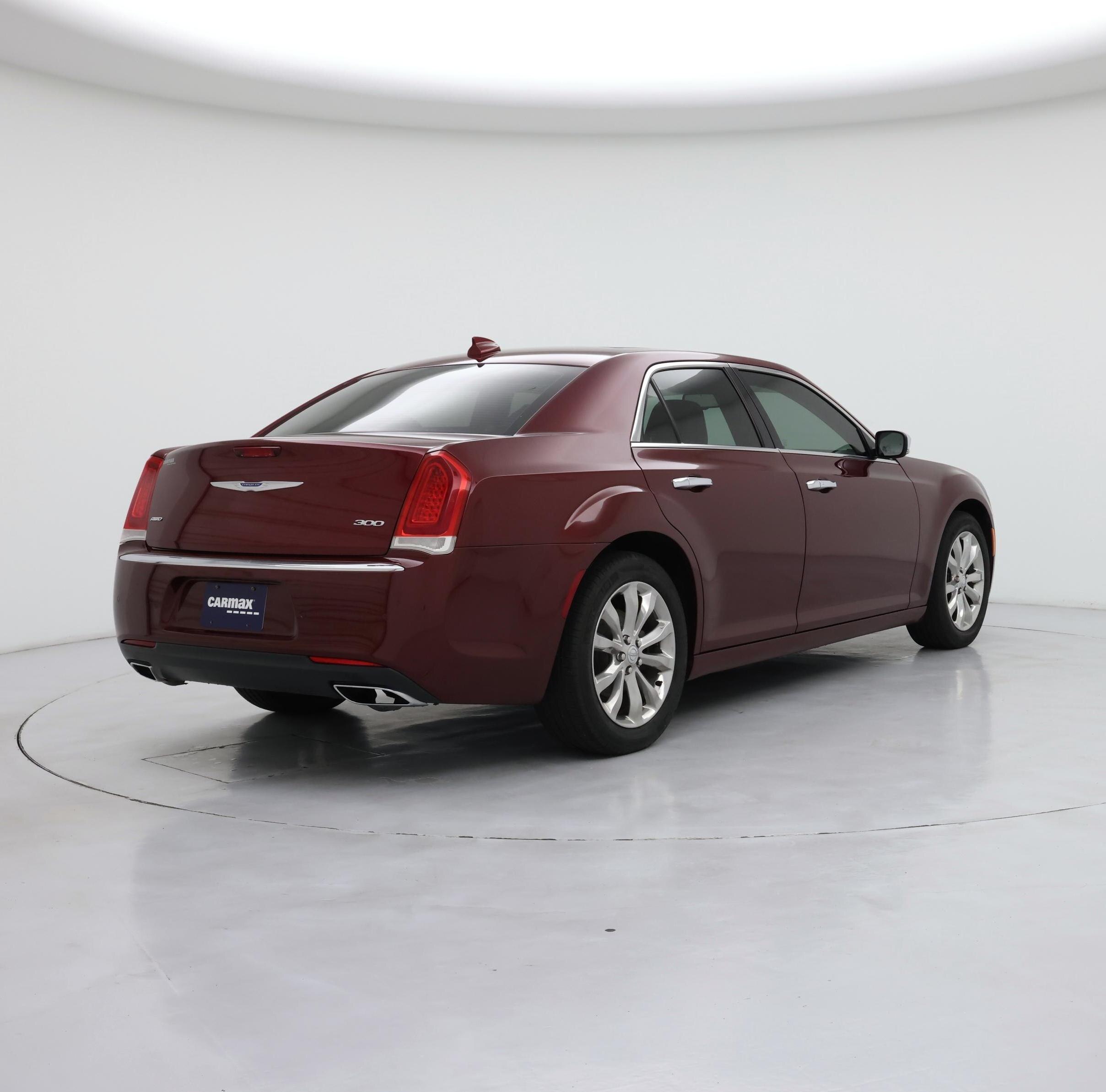 Thumbnail: 2018 Chrysler 300 - 8