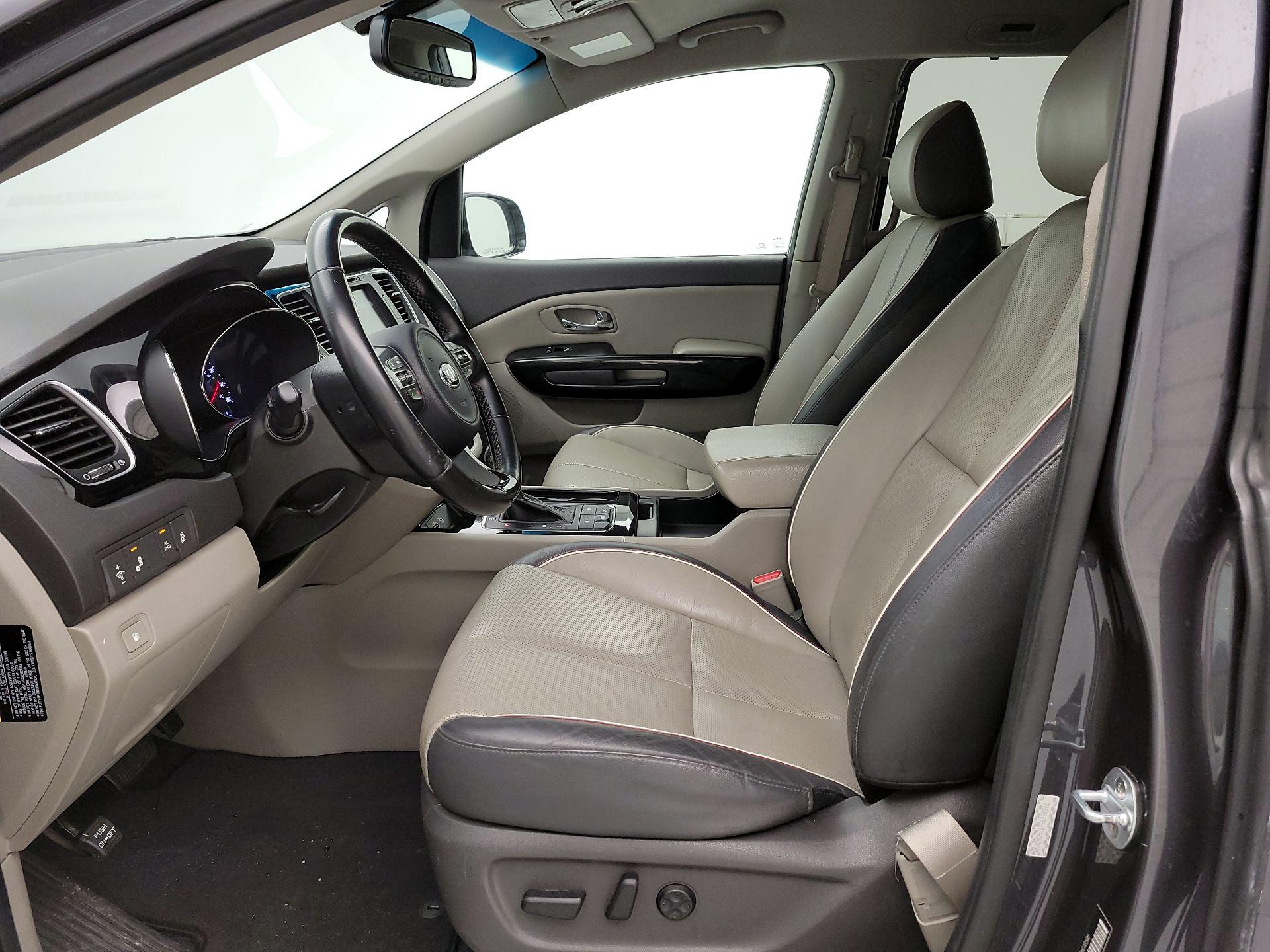 Thumbnail: 2016 Kia Sedona - 11