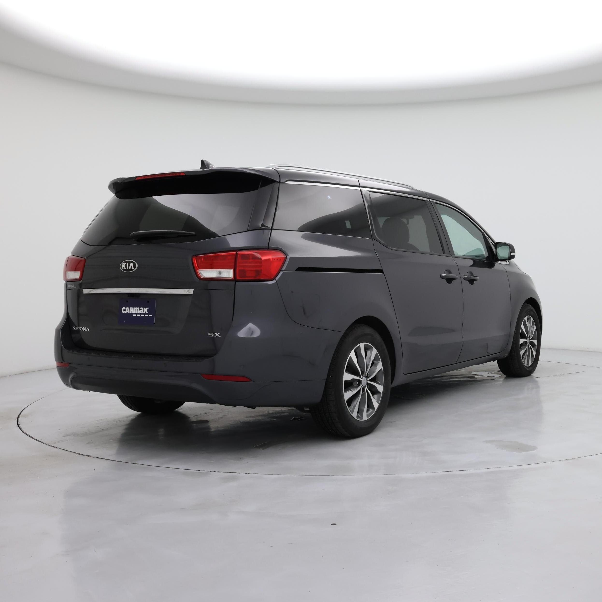 Thumbnail: 2016 Kia Sedona - 8