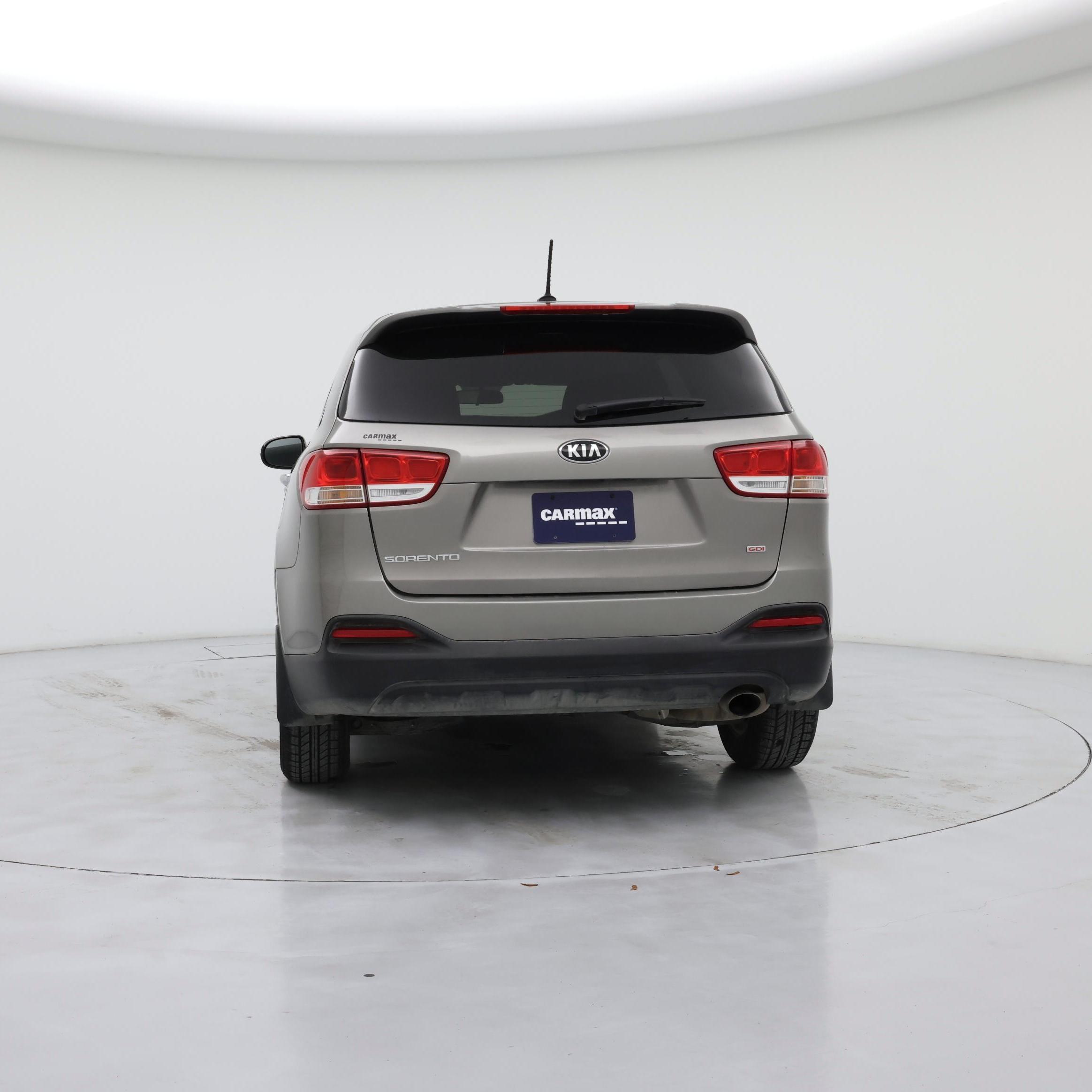 Thumbnail: 2016 Kia Sorento - 6