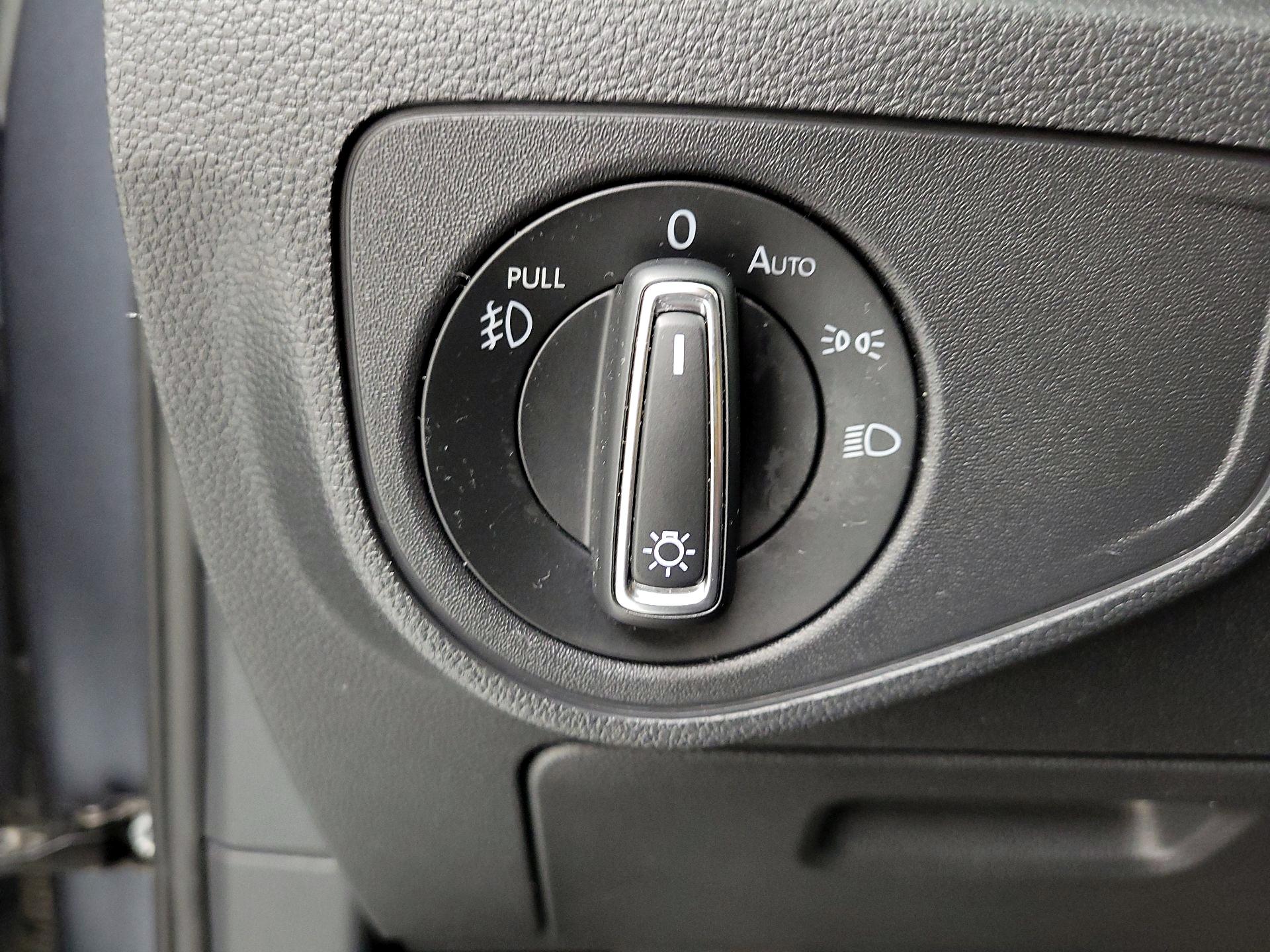 Thumbnail: 2019 Volkswagen Atlas - 13