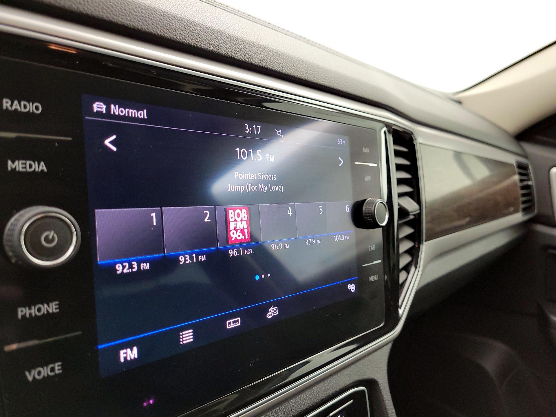 Thumbnail: 2019 Volkswagen Atlas - 16