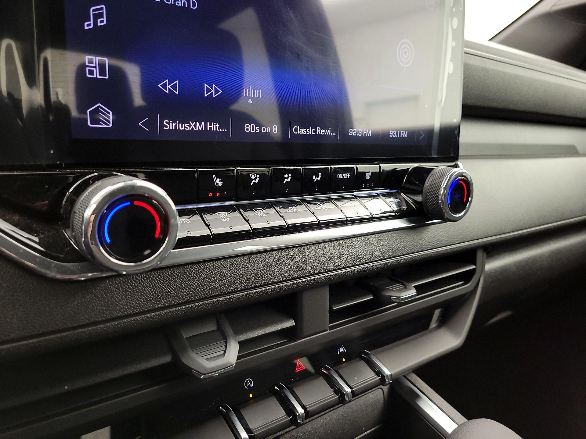 Thumbnail: 2026 Chevrolet Colorado - 17