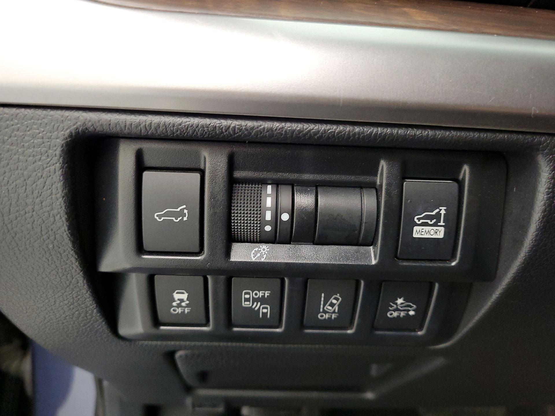 Thumbnail: 2018 Subaru Outback - 13