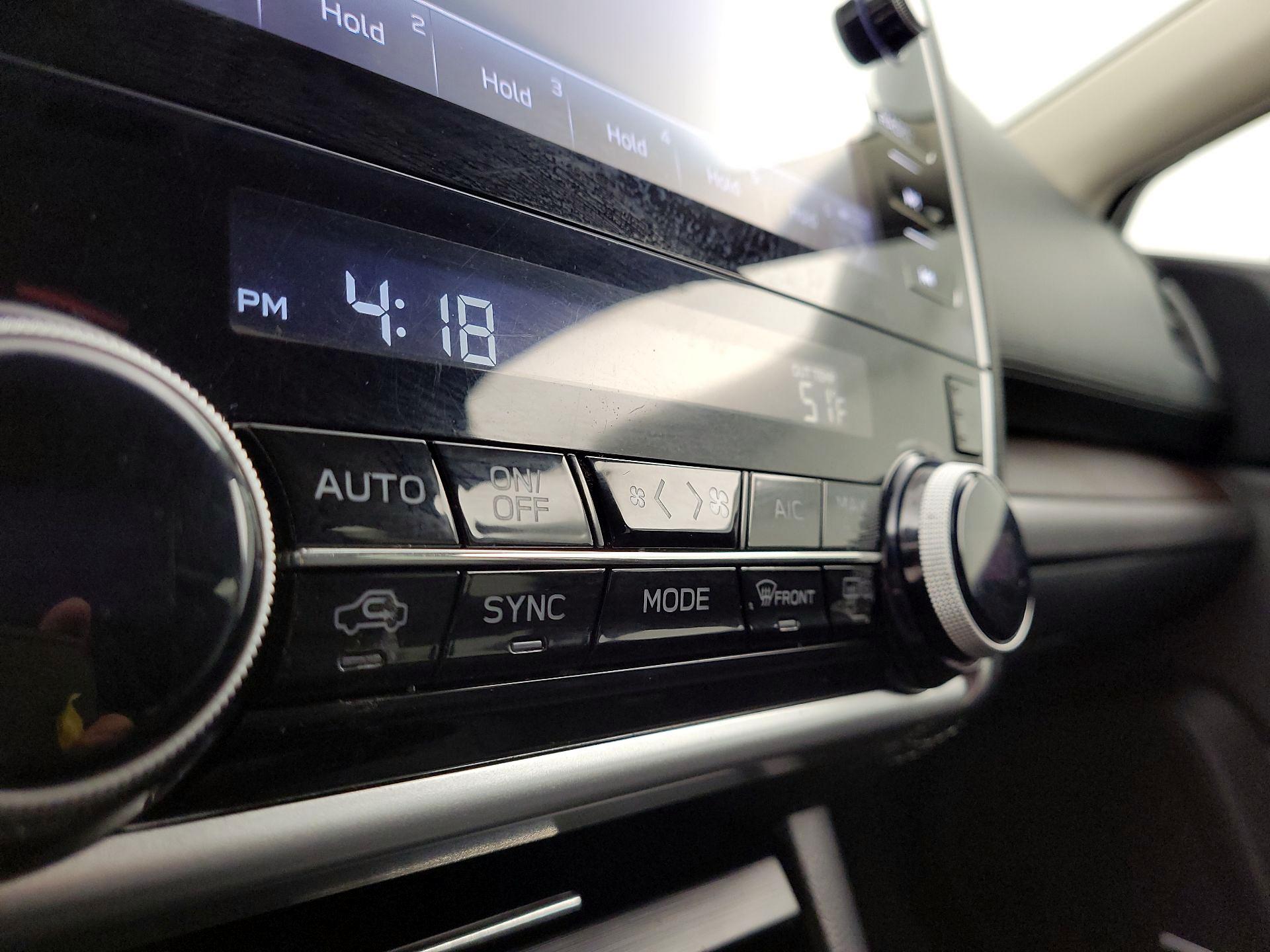 Thumbnail: 2018 Subaru Outback - 17