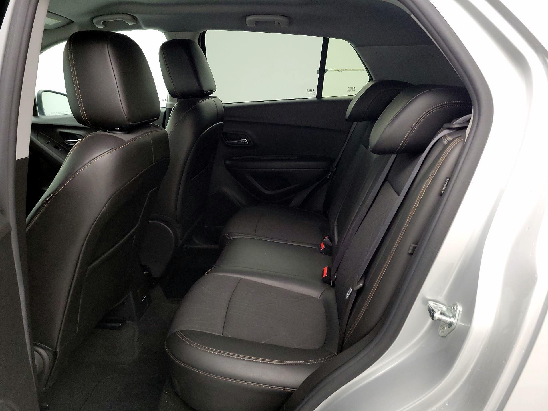 Thumbnail: 2018 Chevrolet Trax - 19