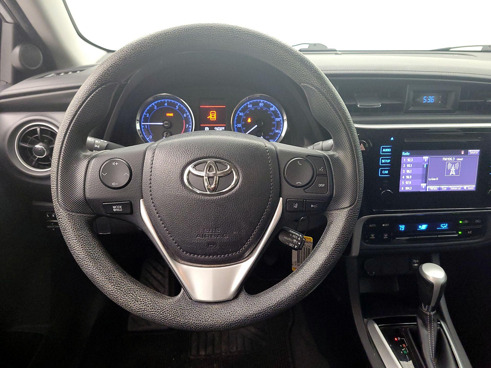 Thumbnail: 2017 Toyota Corolla - 10