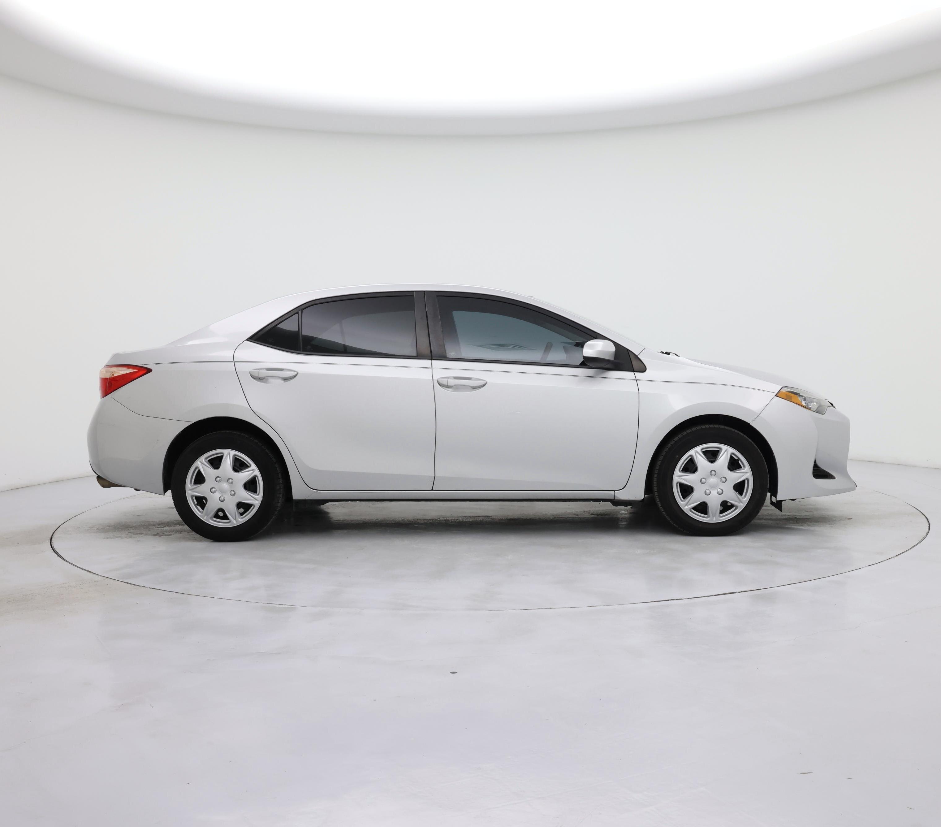 Thumbnail: 2017 Toyota Corolla - 7