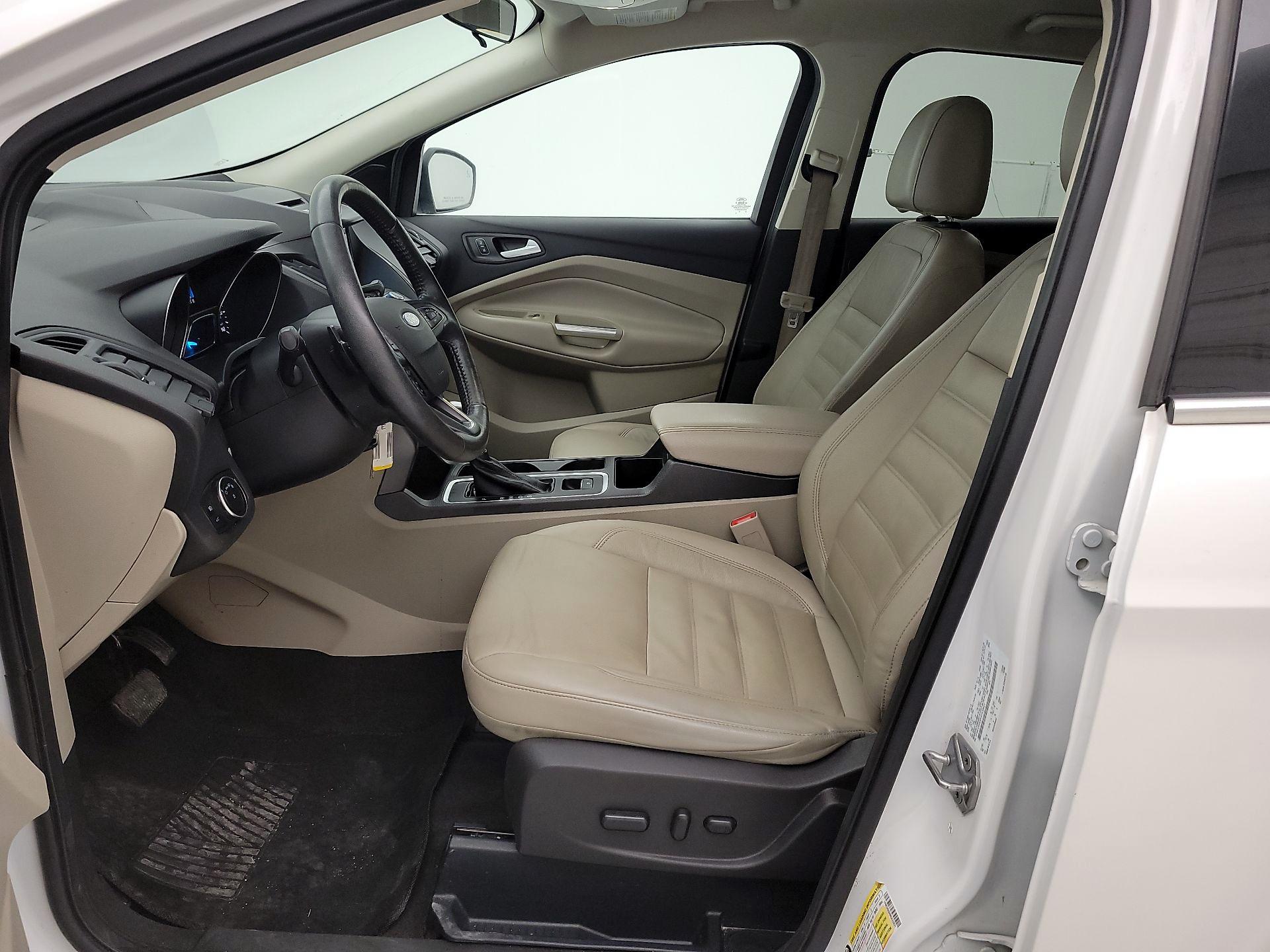 Thumbnail: 2017 Ford Escape - 11