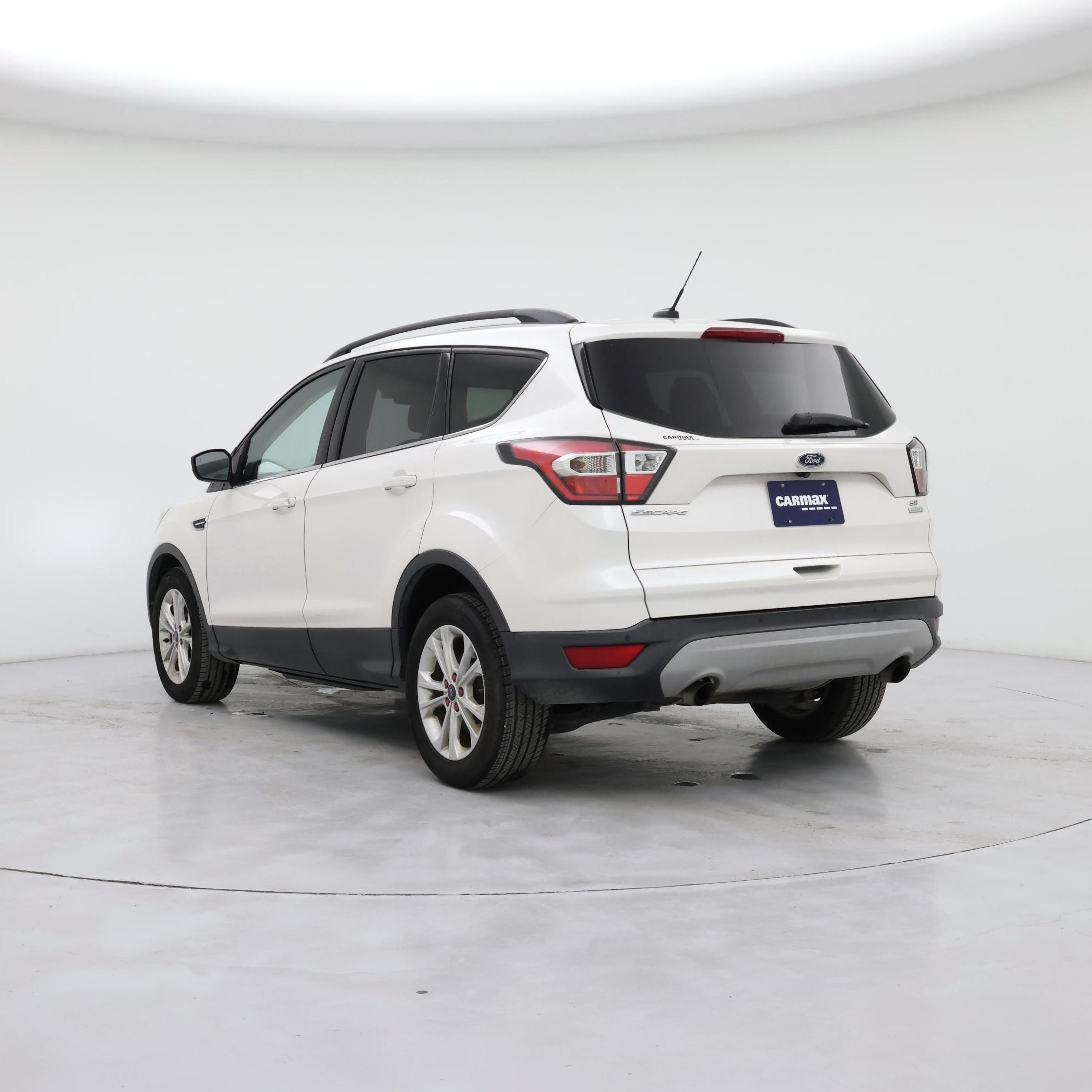 Thumbnail: 2017 Ford Escape - 2