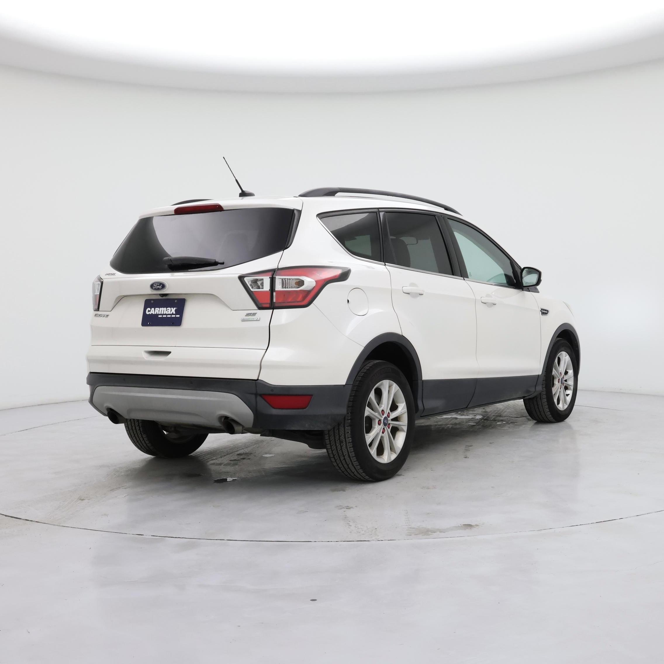 Thumbnail: 2017 Ford Escape - 8