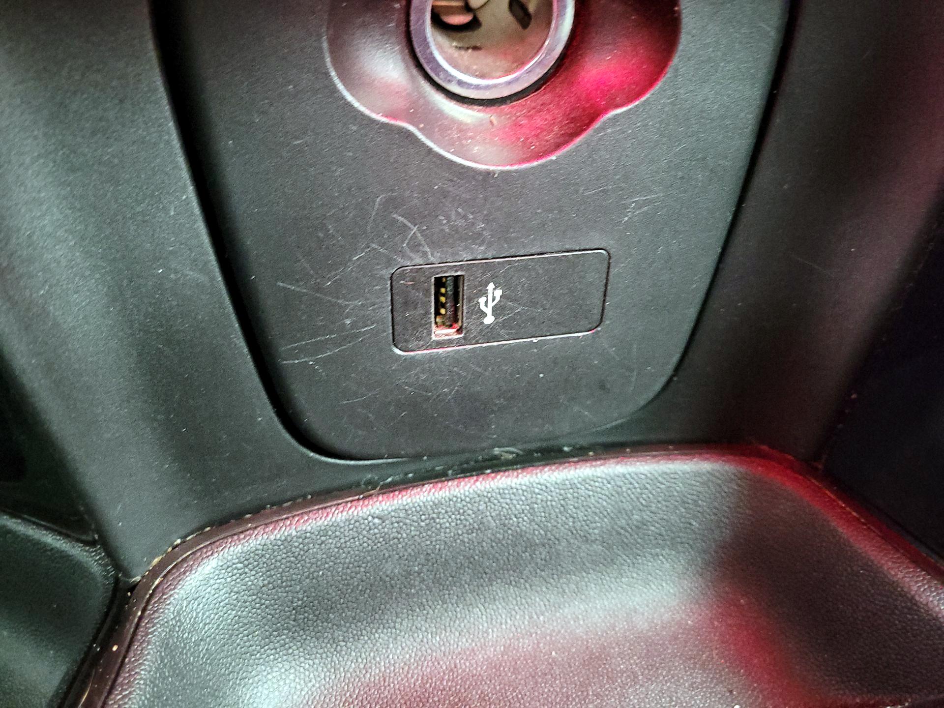 Thumbnail: 2019 MINI Cooper Hardtop - 18