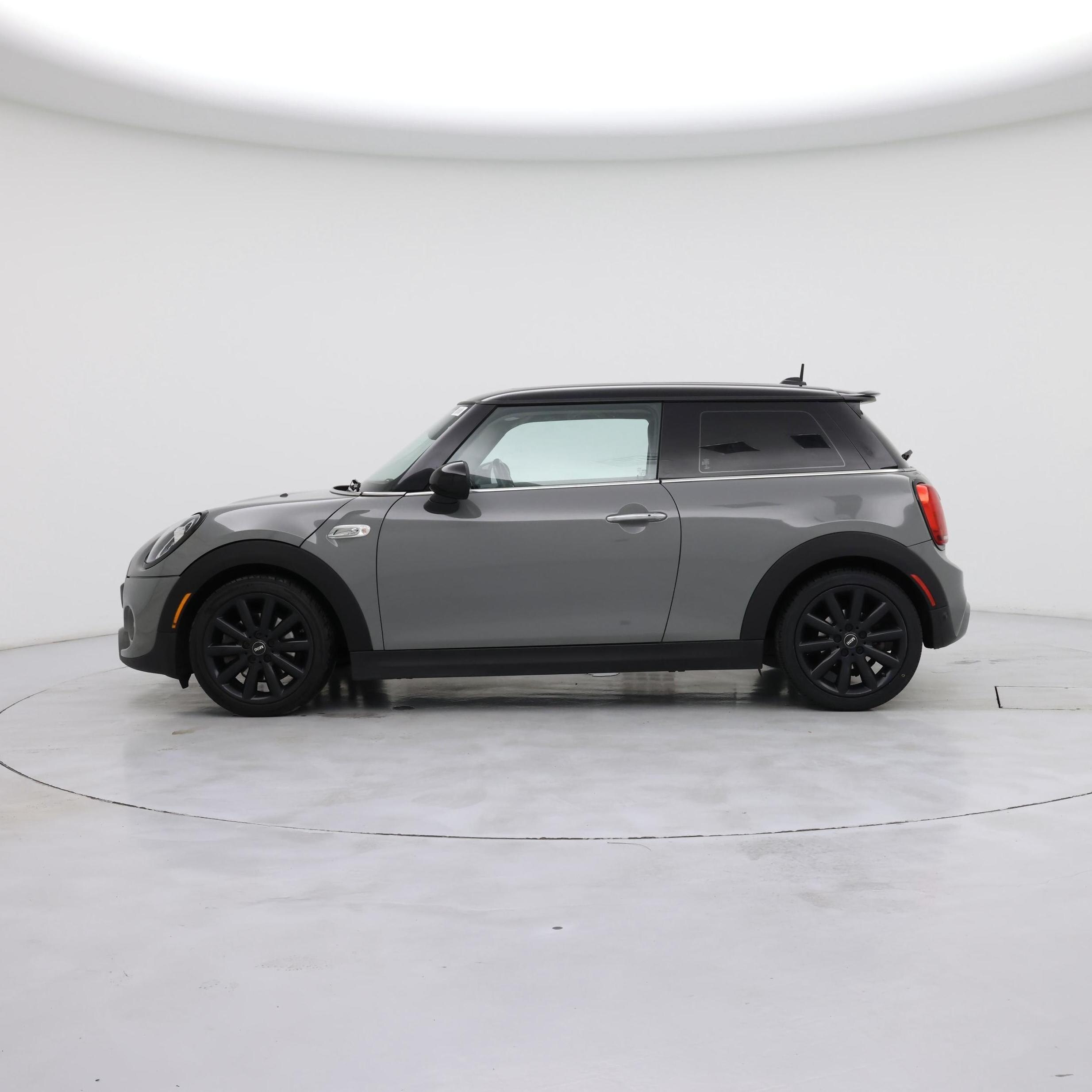 Thumbnail: 2019 MINI Cooper Hardtop - 3