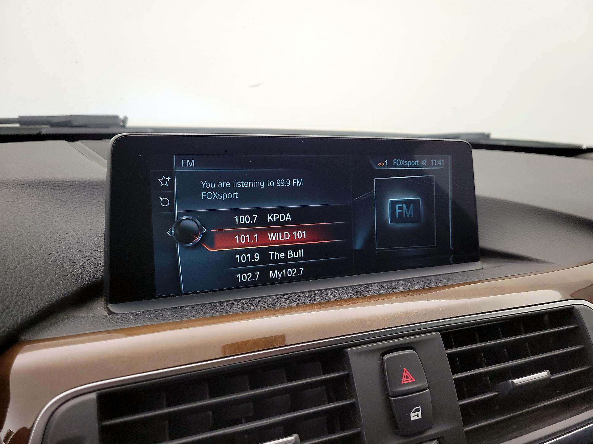 Thumbnail: 2017 BMW 3 Series - 16