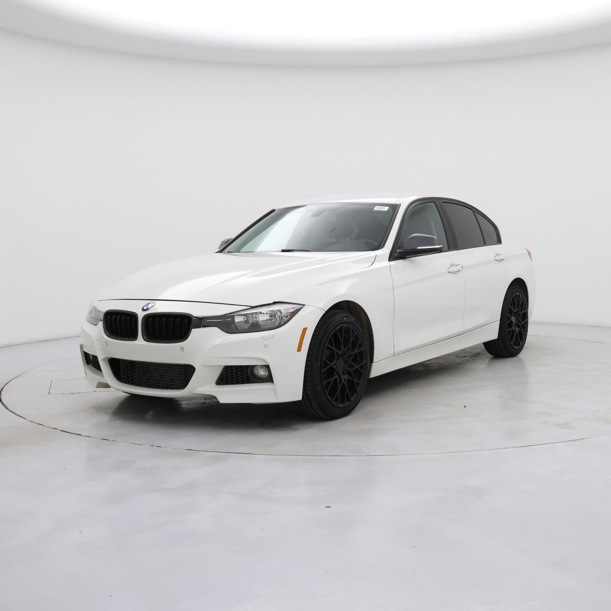 Thumbnail: 2017 BMW 3 Series - 4