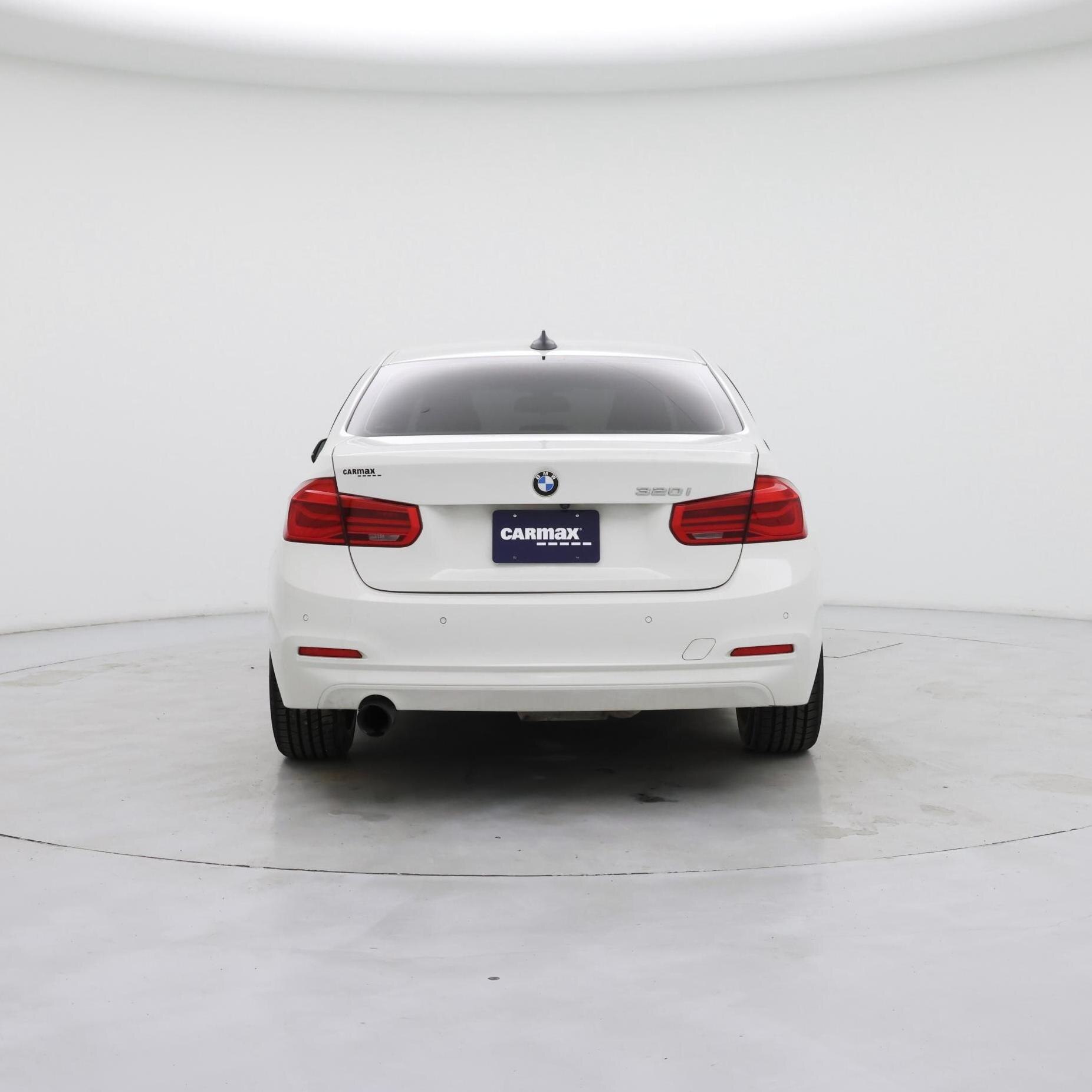 Thumbnail: 2017 BMW 3 Series - 6