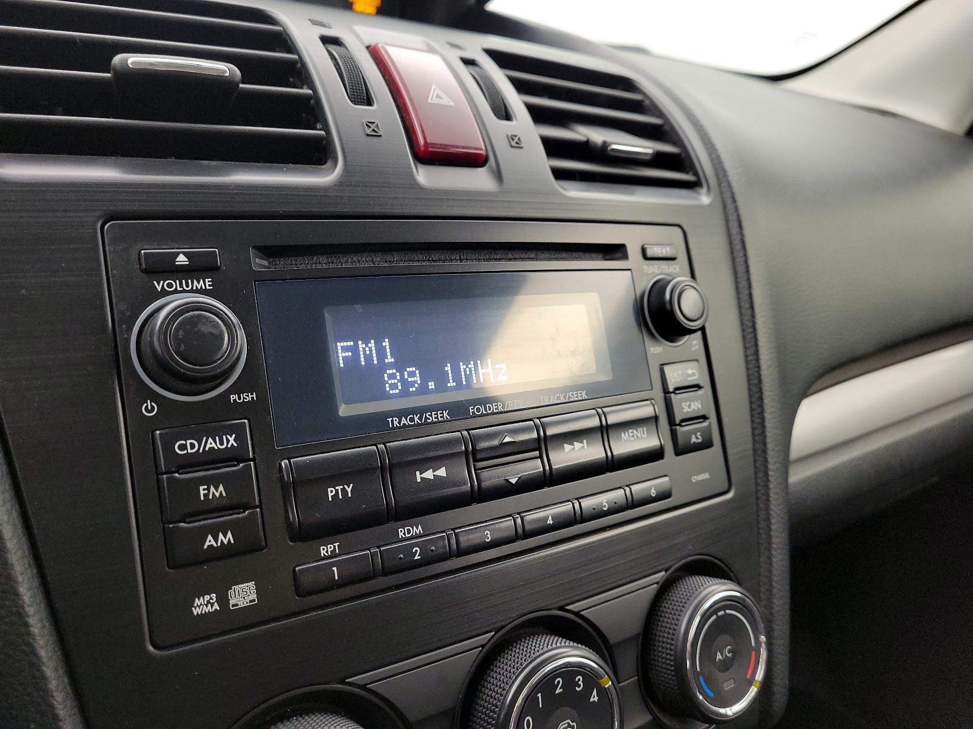 Thumbnail: 2015 Subaru Forester - 15