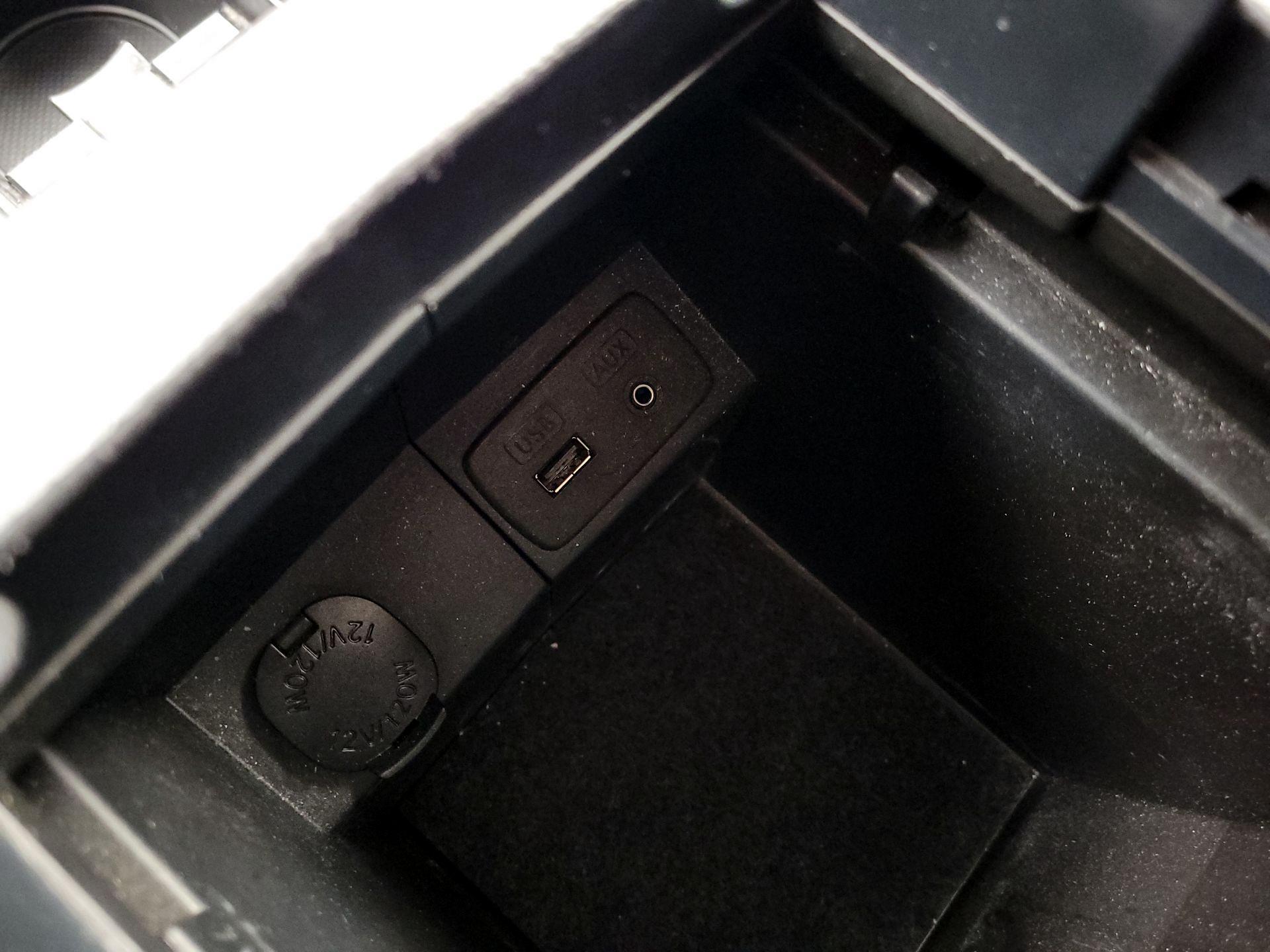 Thumbnail: 2015 Subaru Forester - 18