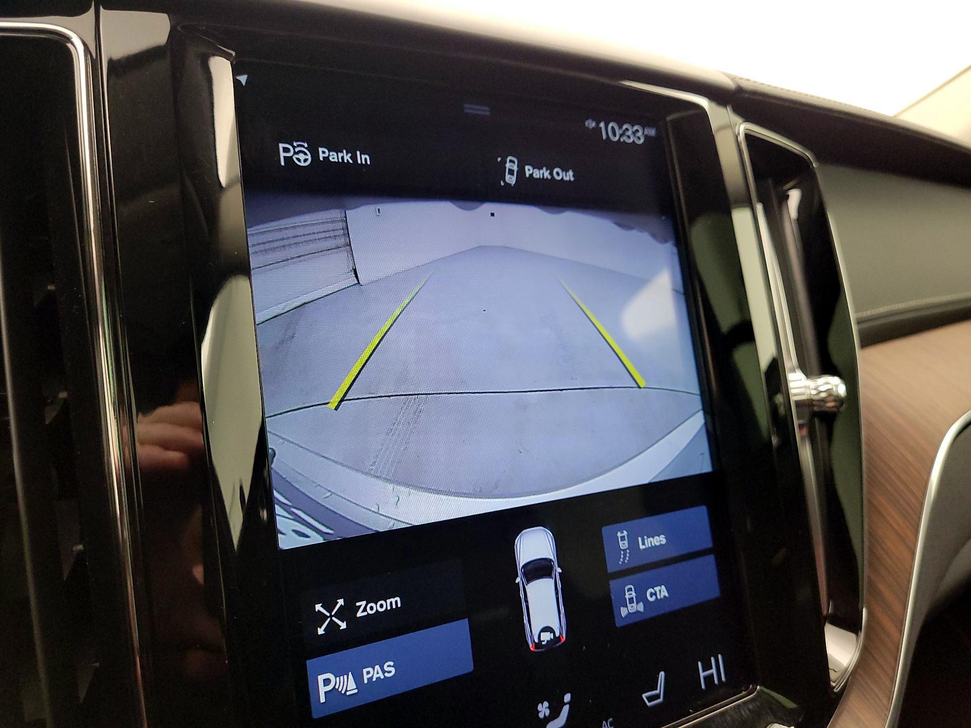 Thumbnail: 2019 Volvo XC60 - 15