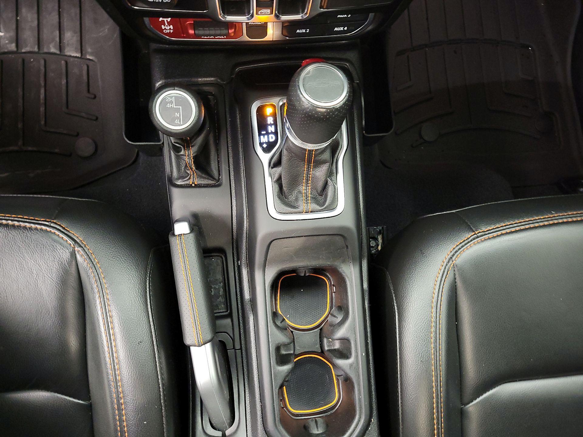 Thumbnail: 2022 Jeep Gladiator - 18