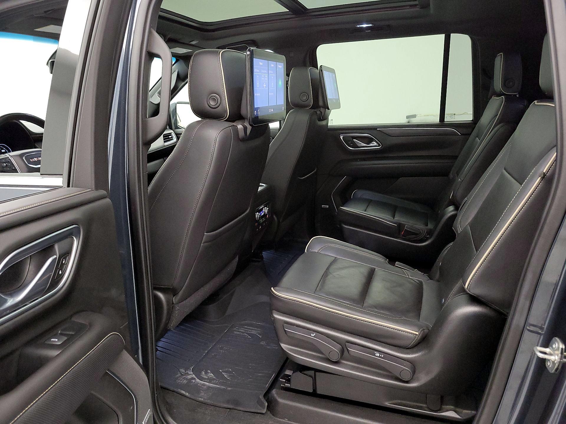 Thumbnail: 2021 GMC Yukon XL - 20