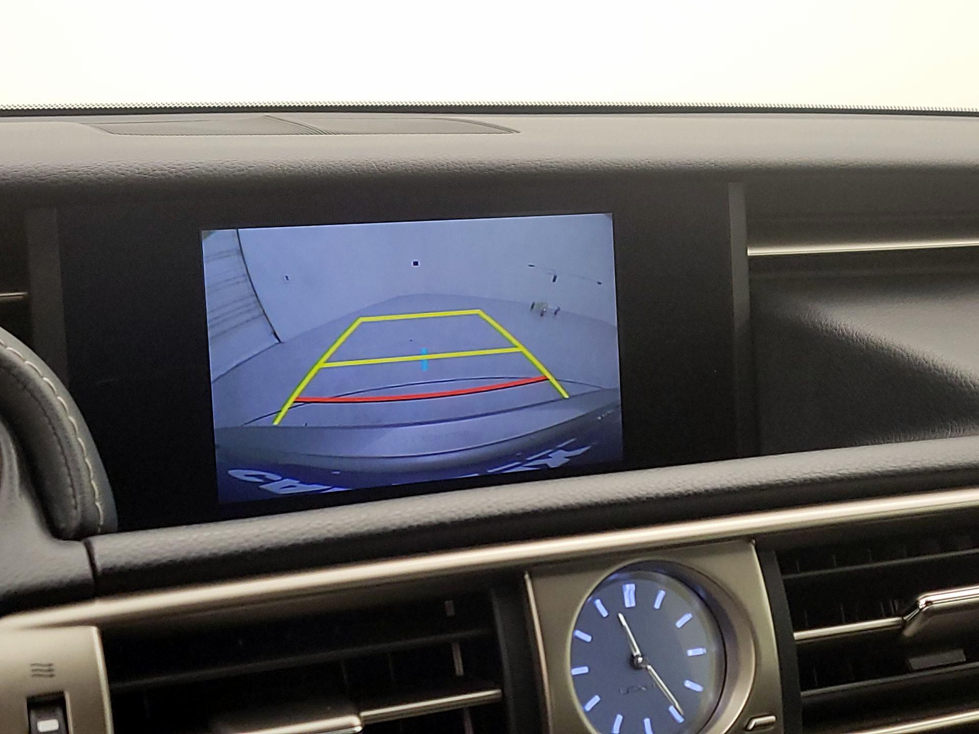 Thumbnail: 2015 Lexus IS - 15